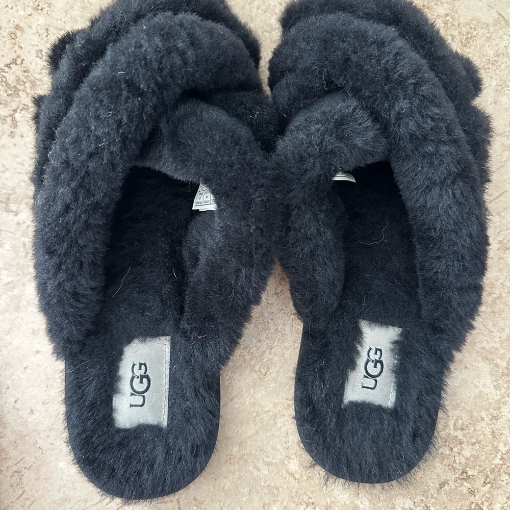UGG Black Fuzzy Slippers - Picture 2 of 3